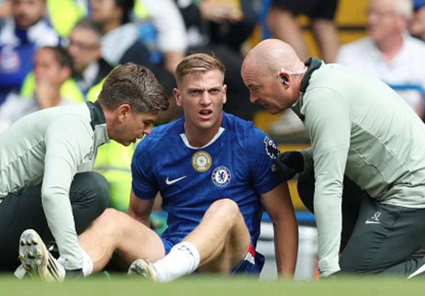 切尔西前锋德尔普因伤缺席欧冠首战,俱乐部紧急召回吉乌