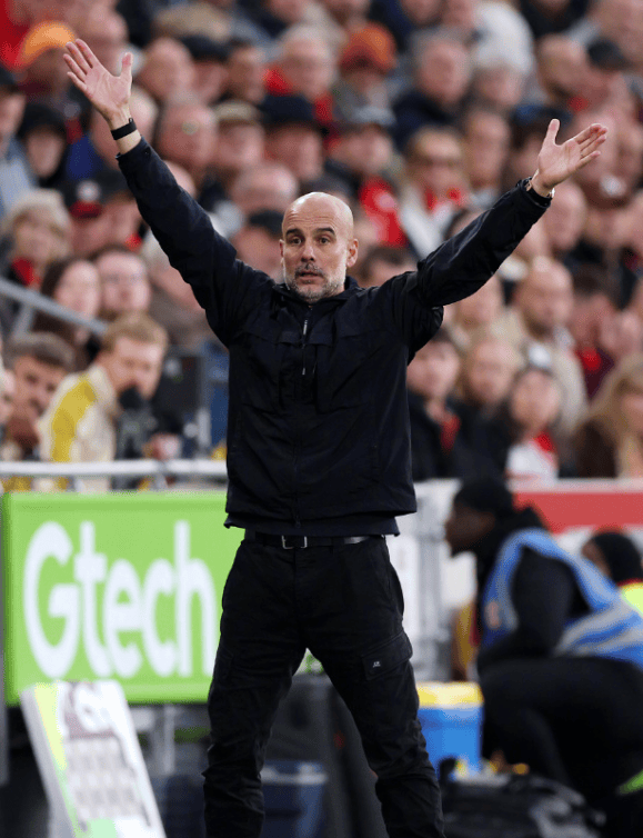 曼城小胜劲旅仍存不足,哈兰德高效难掩中场短板,双线作战恐失分